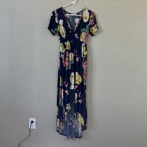 eloges Floral Dress Size Medium